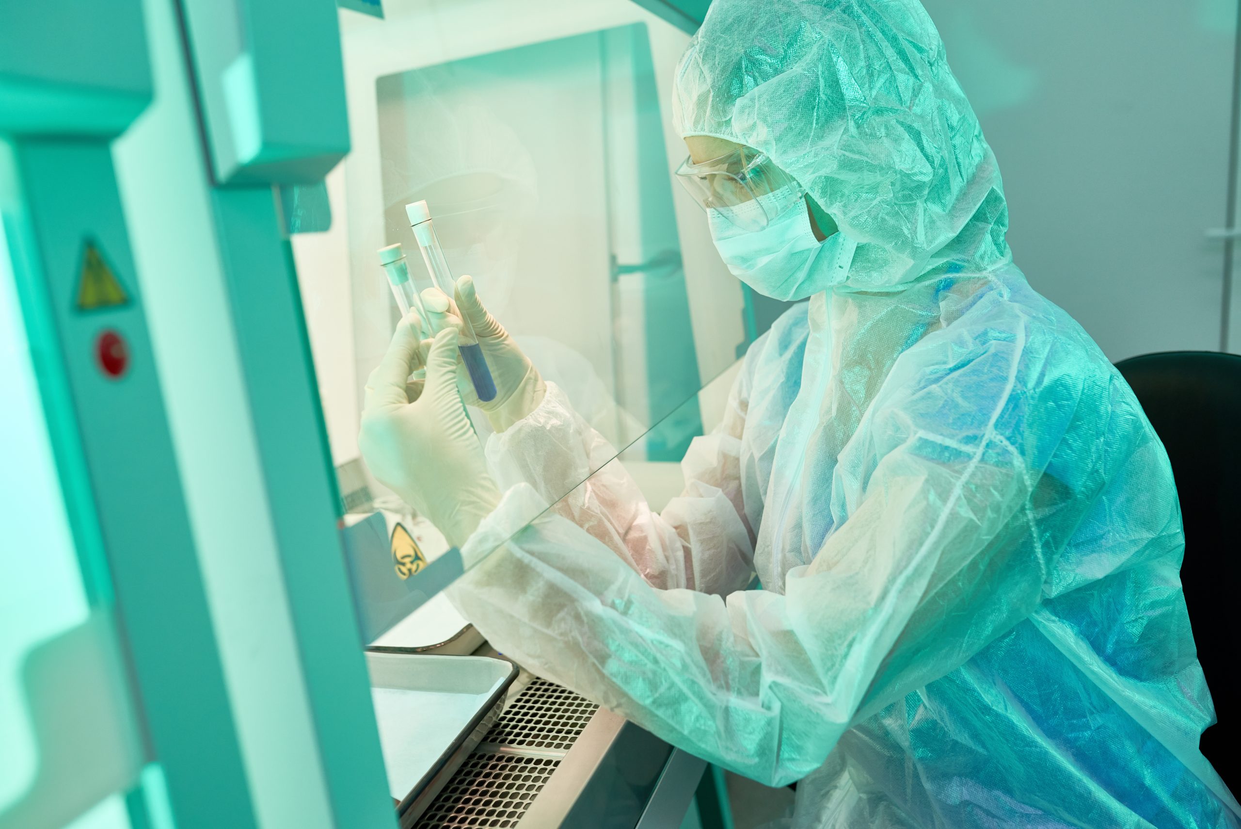 What types of biosafety cabinets are there?
