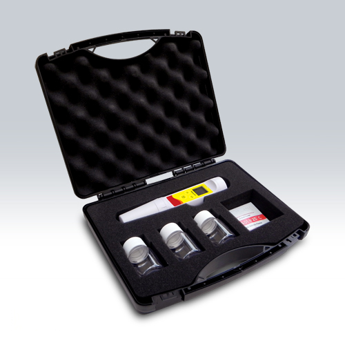 What Advantages Does the Use of pH Meters in Laboratories Offer?