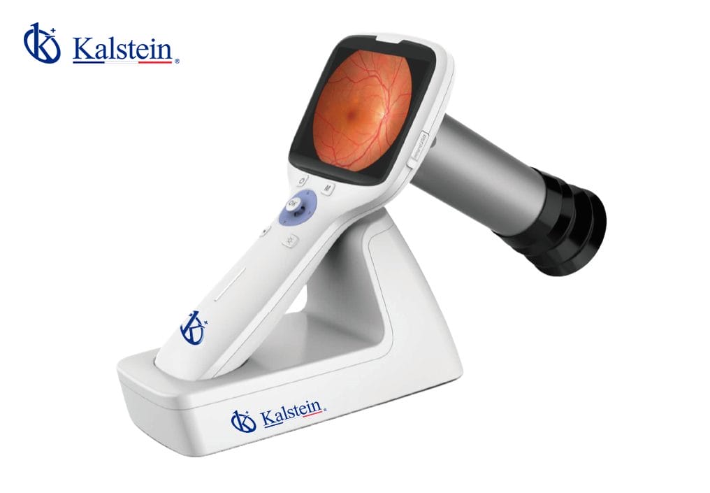 Veterinary Fundus Camera with Pictures of High-Resolution